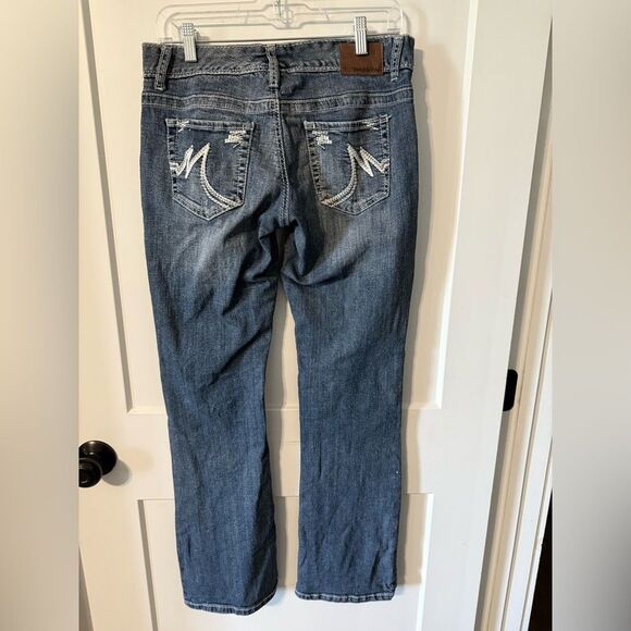 Maurices Blue Straight Leg Jeans Timeless Design - Picture 2 of 5